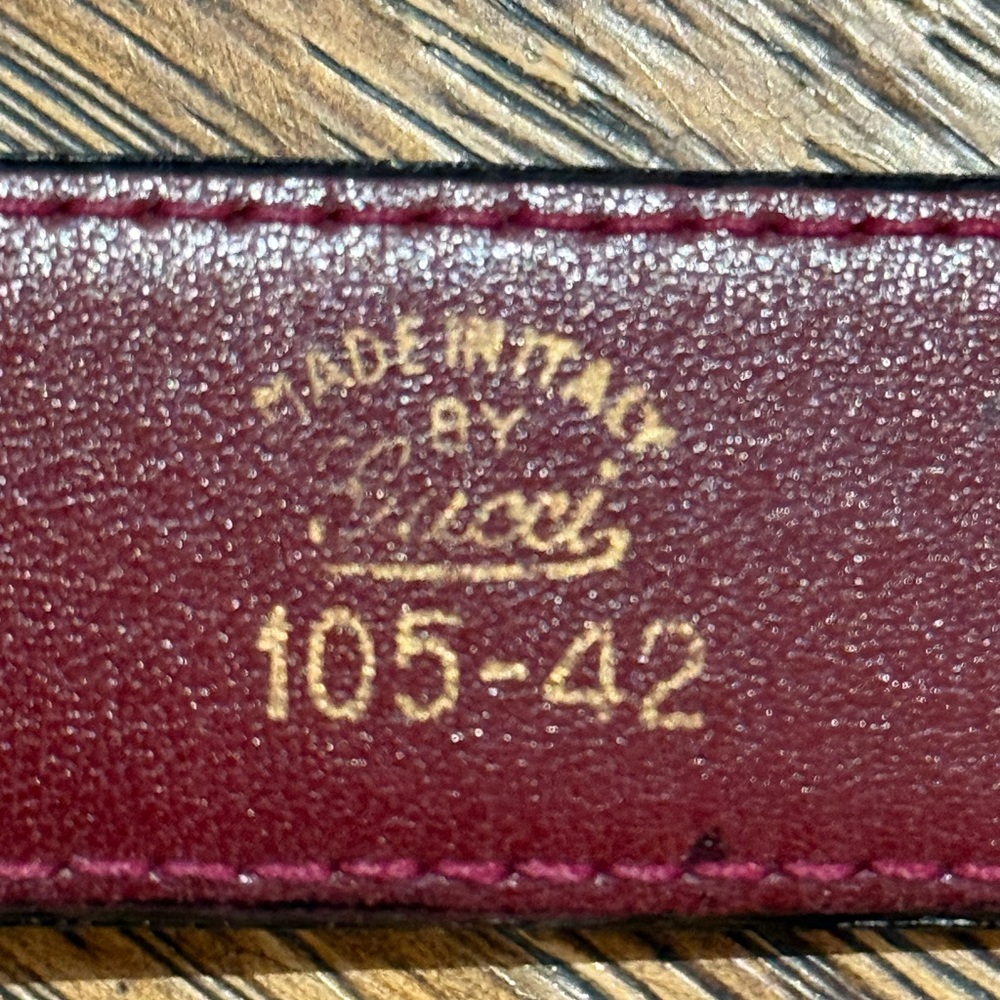 GUCCI Vintage Red Leather Belt, 1979, Size Small - Picture 6 of 12